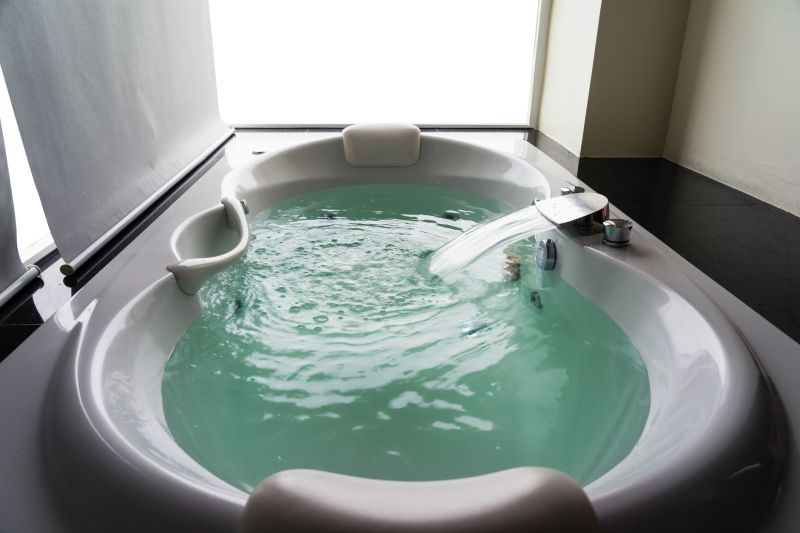 Luxury Spa-Style Bathtub